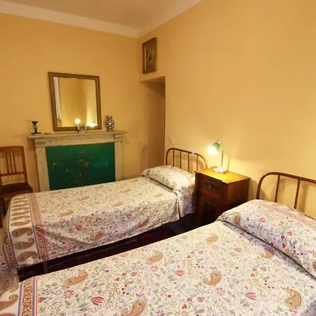 Sleeps 4