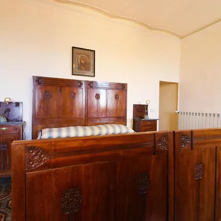 Lägenhet Sleeps 4 *